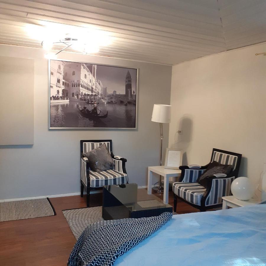 Room In Villa Emilia إسبو المظهر الخارجي الصورة